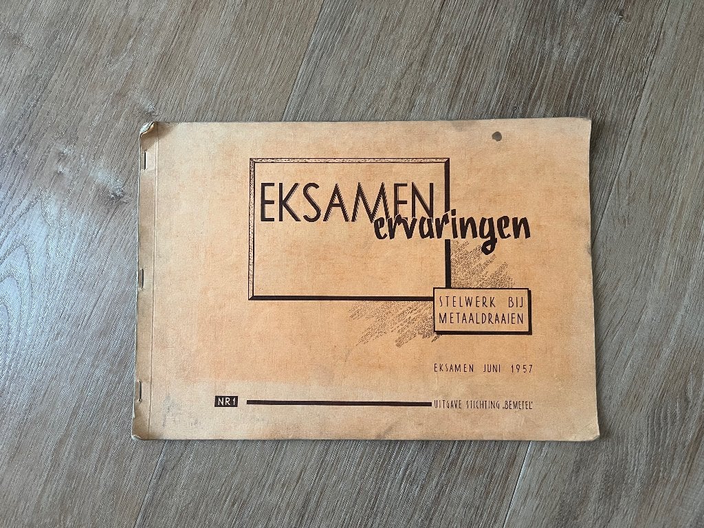 Cursusboeken voor Metaalbewerking in de Scheepsbouw 1957, Boeken, Verzenden, Diverse auteurs, Metaaltechniek, Gelezen