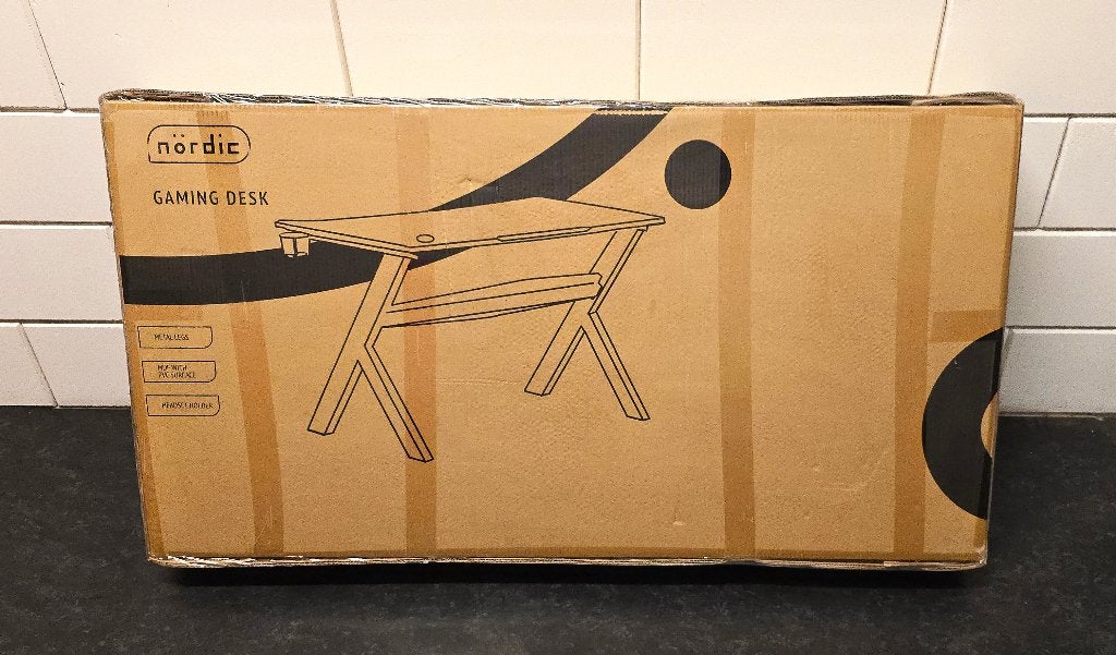 Nieuw in doos - NÖRDIC Gaming tafel - 116 x 66 x 76 cm, Ophalen, Metaal, Nieuw, 116 cm