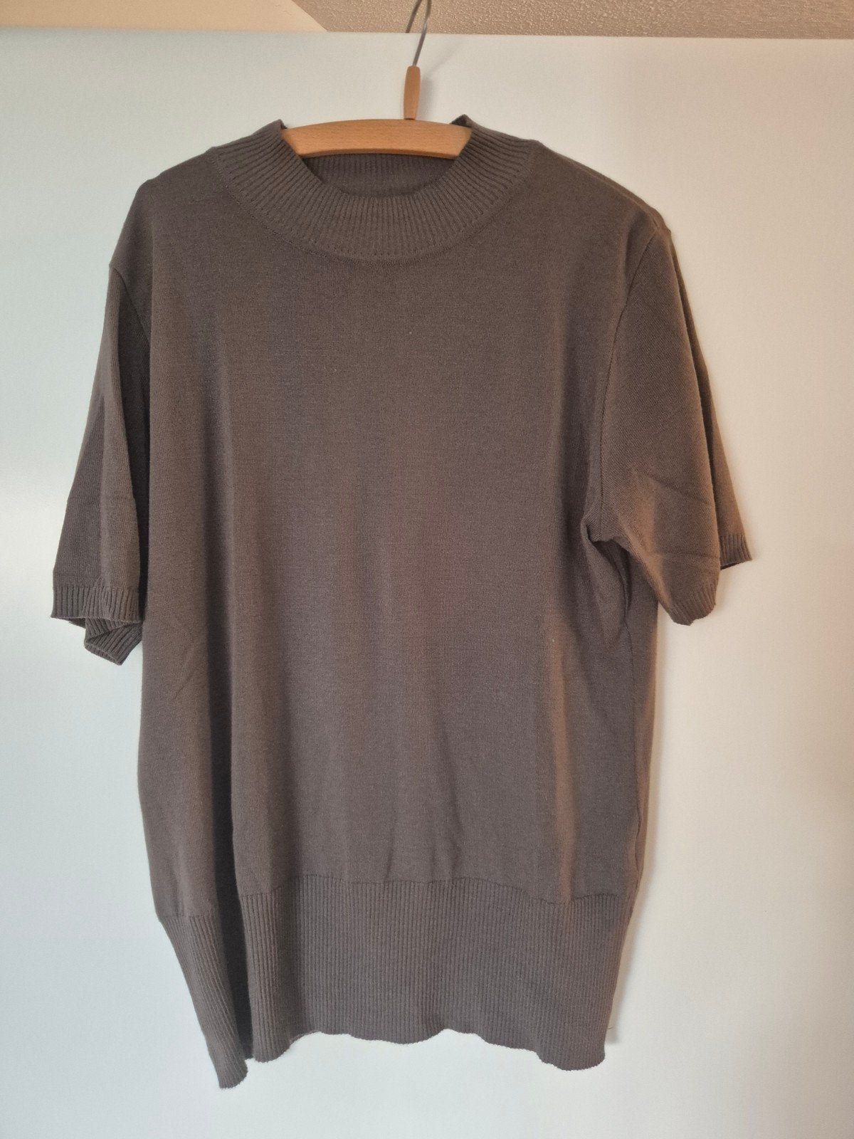 Zoso trui/top XXL (valt als XL) - Zo goed als nieuw, Kleding | Dames, Bruin, Maat 42/44 (L), Ophalen of Verzenden, Zo goed als nieuw