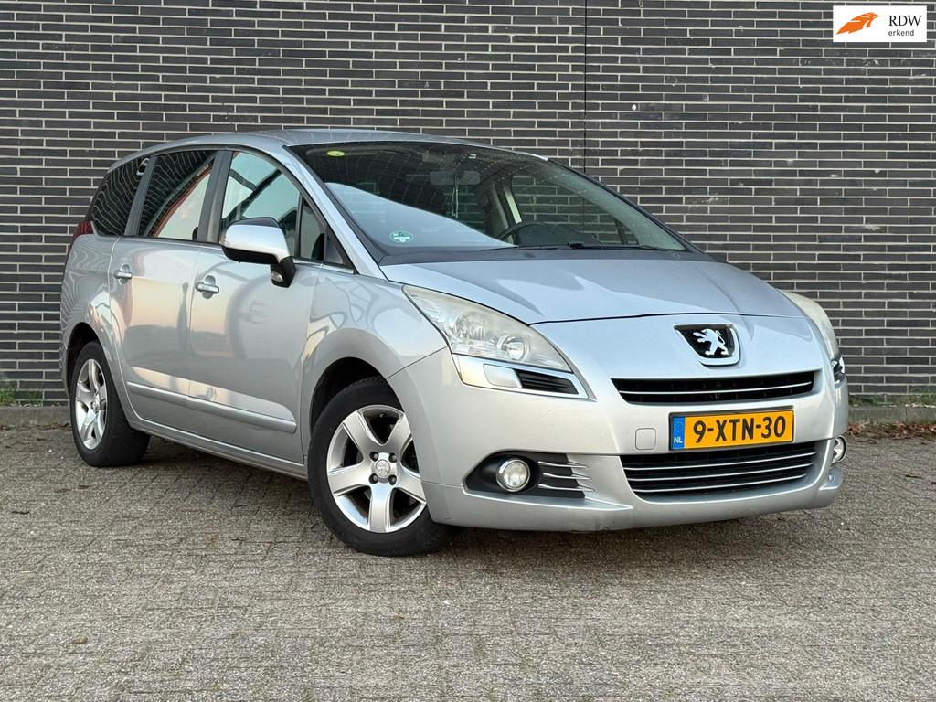 Peugeot 5008 2.0 HDiF Blue Lease Executive 7p Euro5, Voorwielaandrijving, Euro 5, 15 km/l, Gebruikt