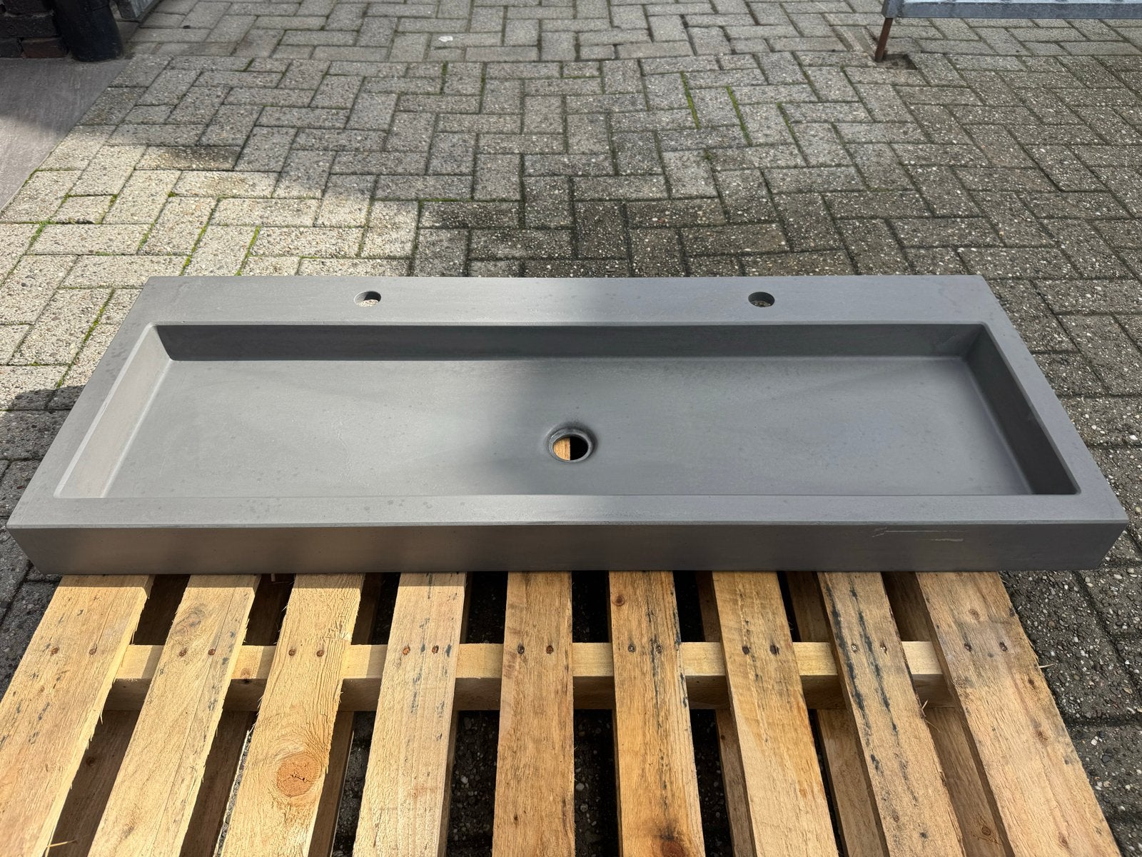 Detremmerie betonnen wastafel 120x45x9cm - Nieuw, Ophalen, Nieuw, Steen, Wastafel