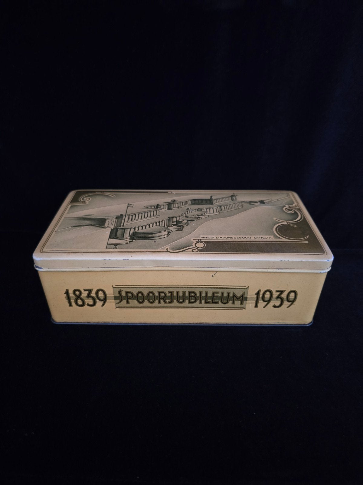 Sigarenblik 100 jaar spoorwegen, afbeelding Station Utrecht, Ophalen of Verzenden, Gebruikt, Overige, Overige merken