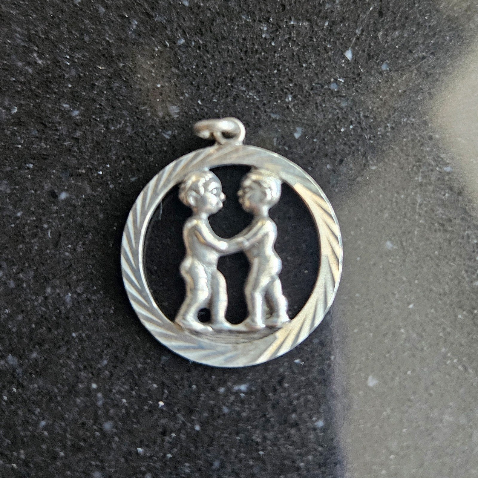 vintage sterrenbeeld hanger tweeling zilver, Ophalen of Verzenden, Gebruikt, Zilver, Zilver