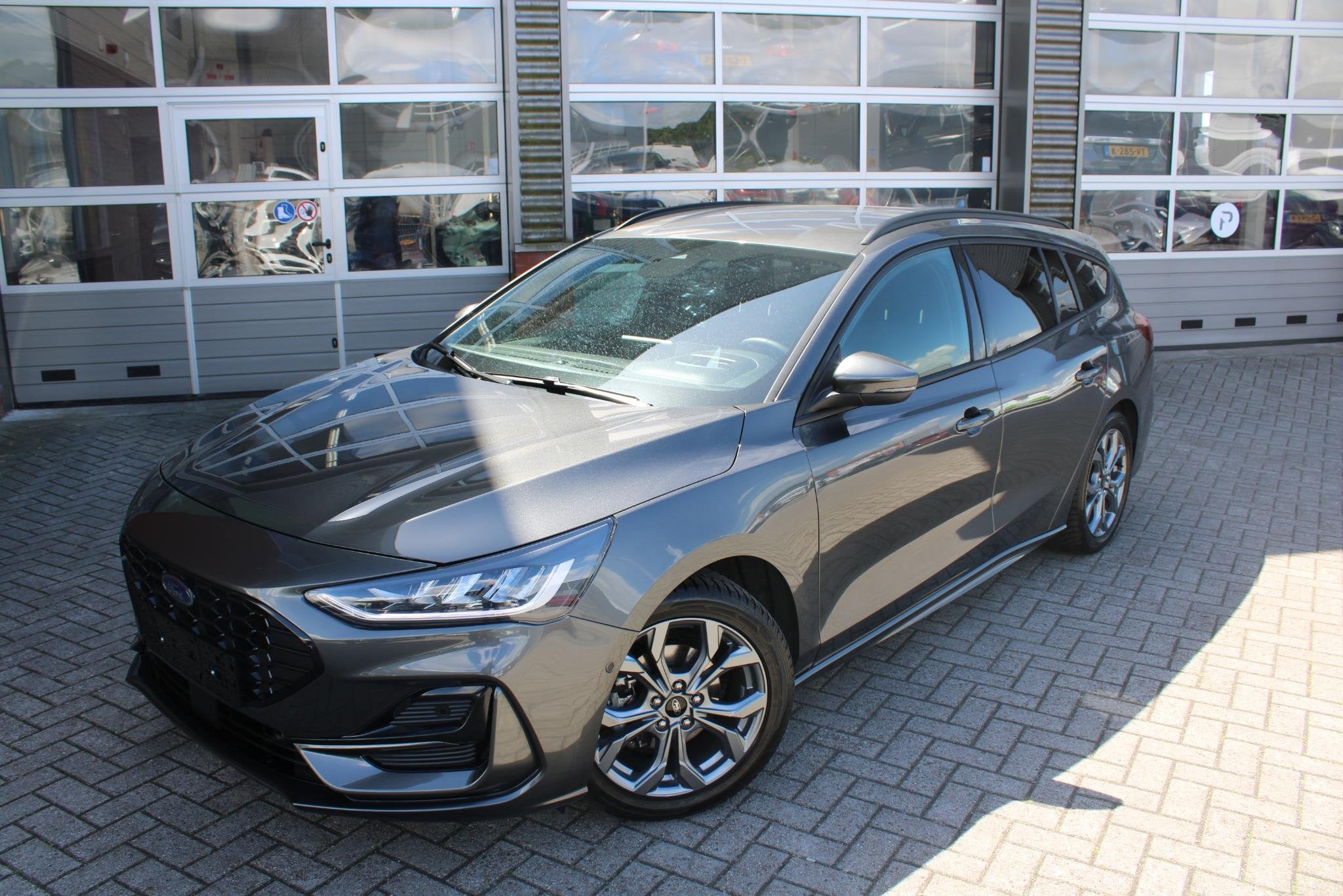 Ford Focus Wagon 1.5 EcoBlue ST Line X Automaat | Adaptive c, Auto's, Stof, Gebruikt, Euro 6, 4 cilinders