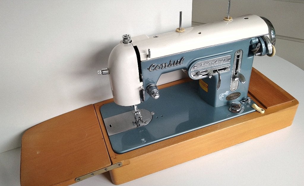 Naaimachine Consul, Hobby en Vrije tijd, Ophalen of Verzenden, Zo goed als nieuw, Naaimachine, Overige merken