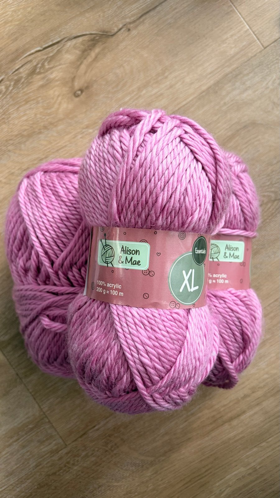 Roze Alison & Mae XL Acryl Wol - 2 bollen, Ophalen of Verzenden, Zo goed als nieuw, Breien of Haken, Wol of Garen