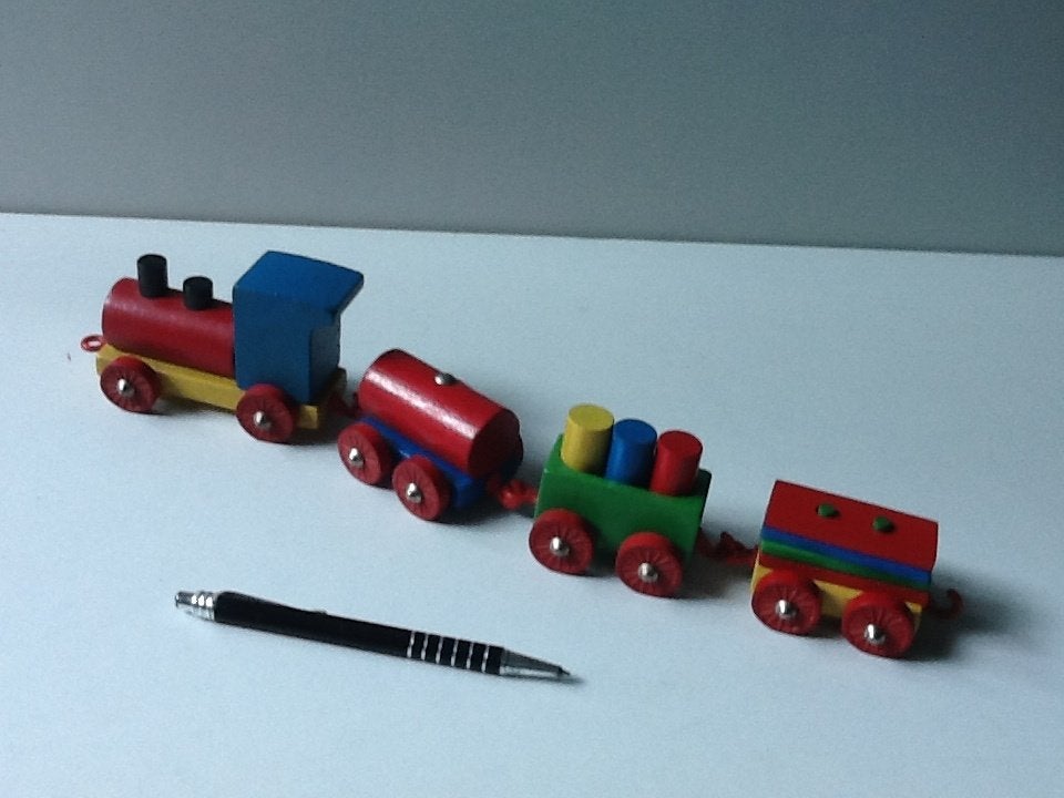 Houten Vintage Heros trein. Jaren '70. Made in Germany, Ophalen of Verzenden, Zo goed als nieuw, Duw- of Trekspeelgoed