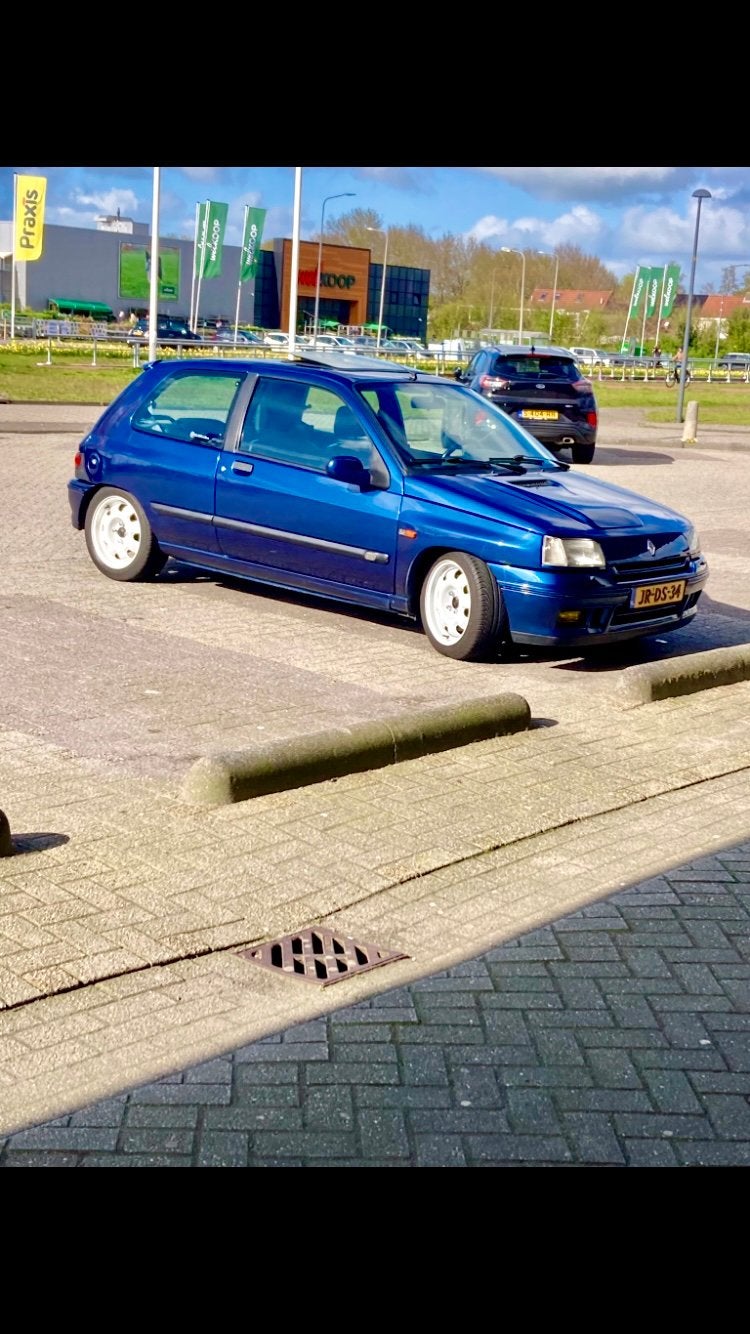 Renault Clio 2.0 16V Wiliams motor mk1, Auto's, Voorwielaandrijving, Handgeschakeld, Grijs, Particulier