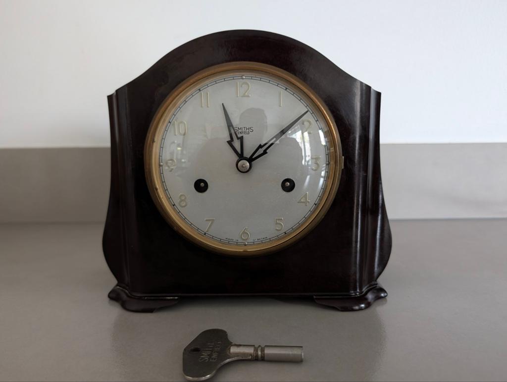 Mooie Smiths Enfield tafelklok jaren 60, Antiek en Kunst, Antiek | Klokken, Ophalen of Verzenden
