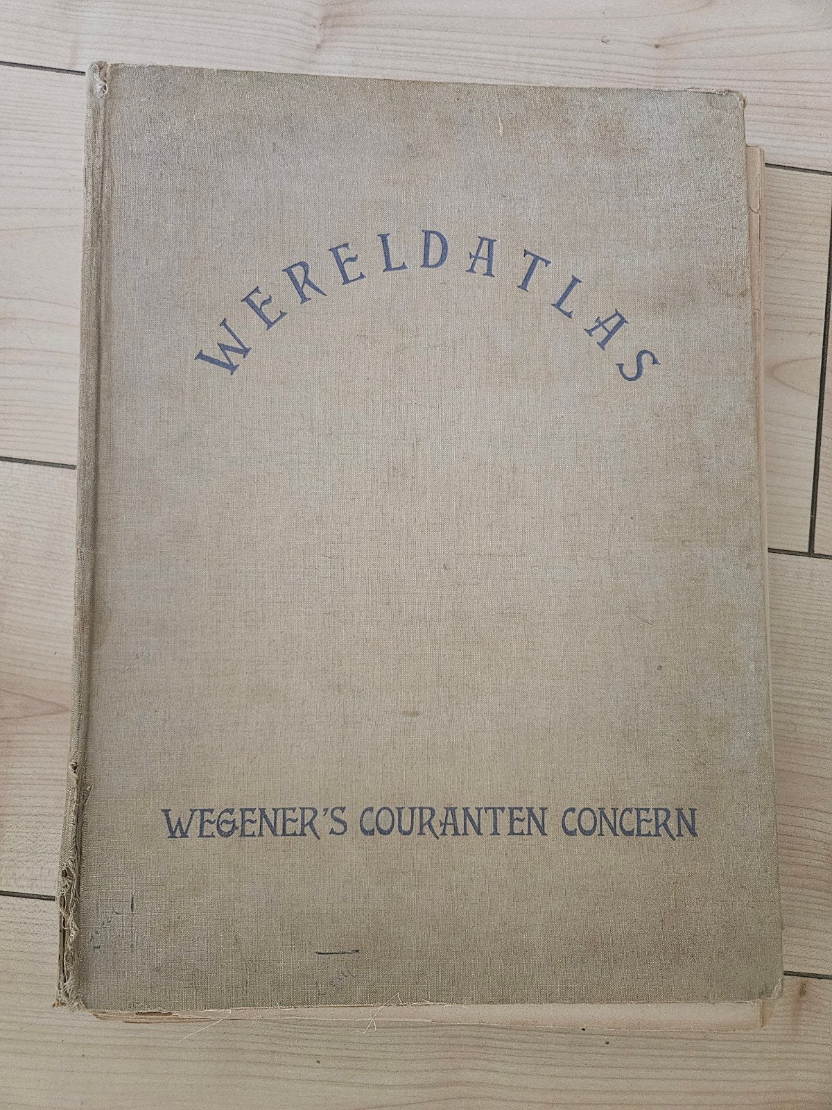 Oude Wereldatlas - Wegener's Couranten Concern, Gelezen, Overige atlassen, Ophalen of Verzenden, 1800 tot 2000