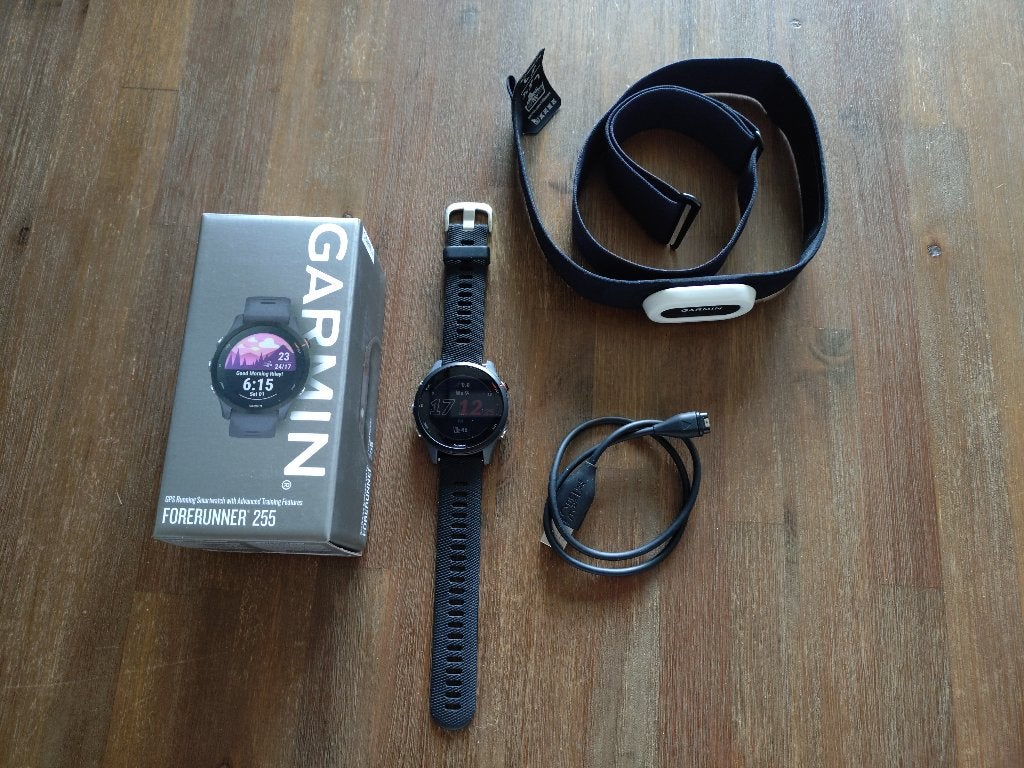 Garmin Forerunner 255 met Garmin HRM-Pro plus, Zwart, Garmin, Ophalen of Verzenden, Zo goed als nieuw