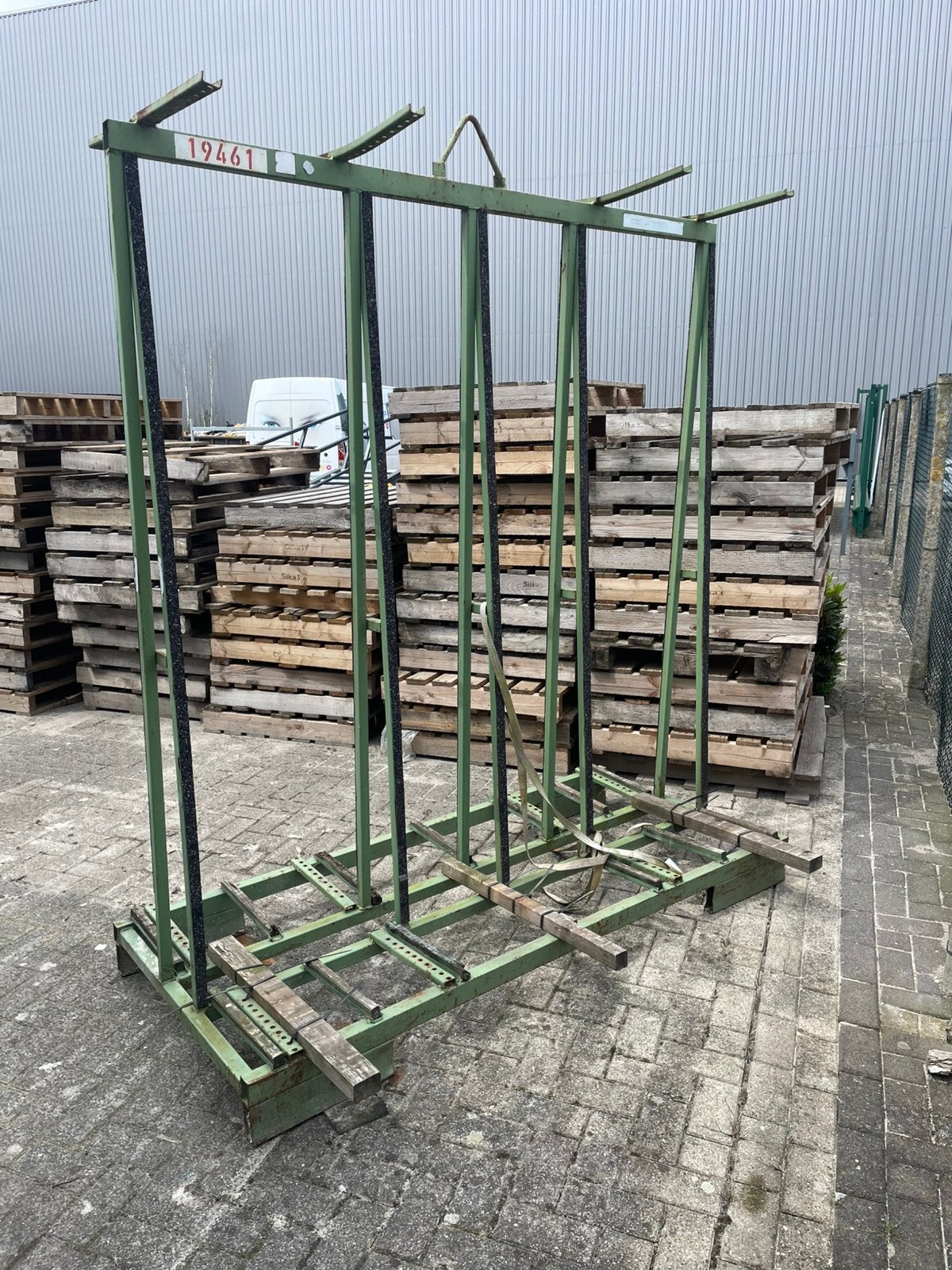 Glasbok, 100 liter of meer, Ophalen of Verzenden, Gebruikt, Transportkar