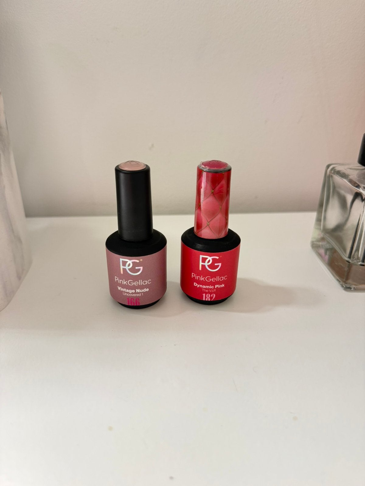 Pink gellak, Sieraden, Tassen en Uiterlijk, Ophalen of Verzenden, Zo goed als nieuw, Roze, Handen en Nagels