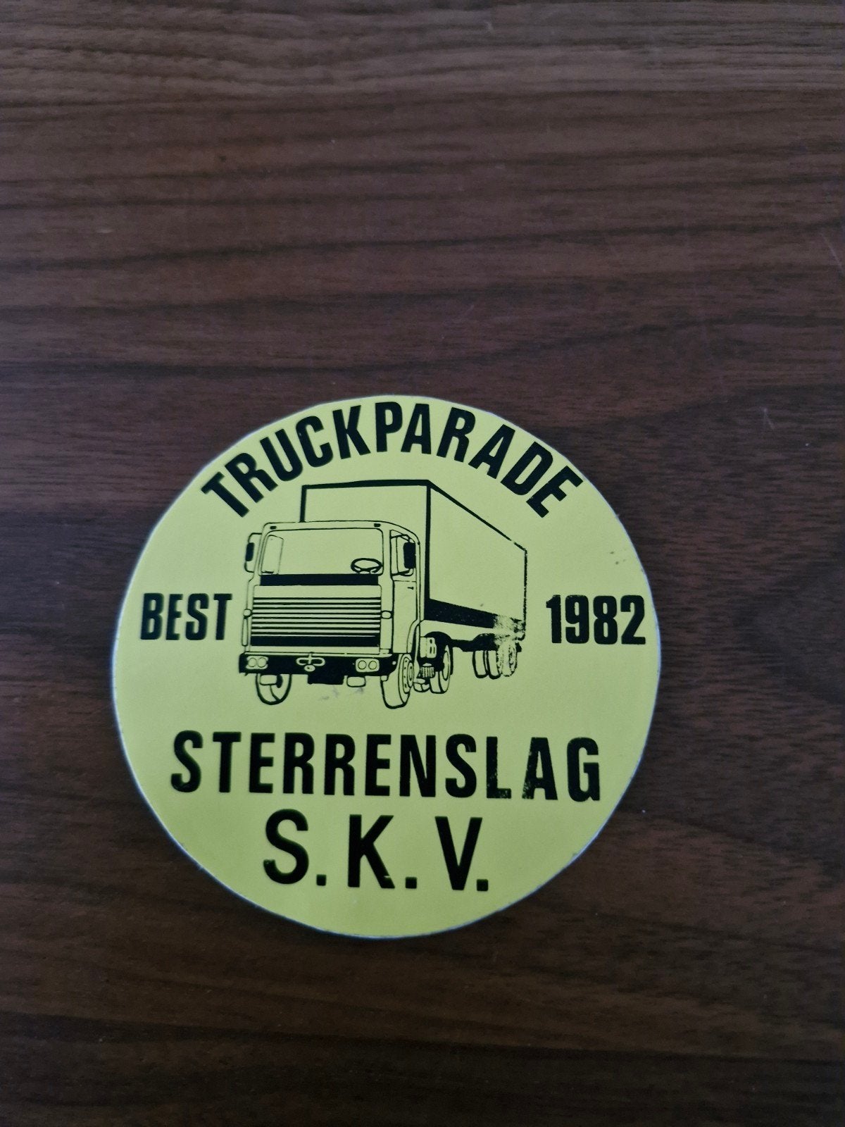 046 Vintage Truckparade Best 1982 Sterrenslag SKV Sticker, Ophalen of Verzenden, Zo goed als nieuw, Auto of Motor