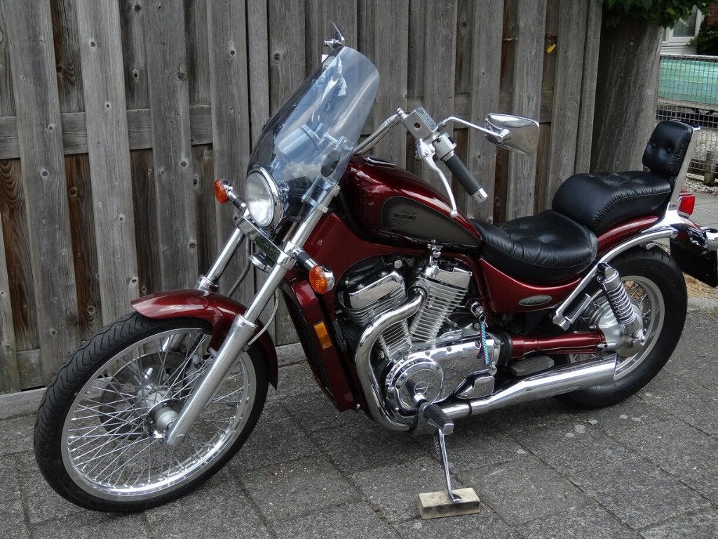 Suzuki VS 800 Intruder, Motoren, Motoren | Suzuki, 2 cilinders, LED Verlichting, Gebruikt, Particulier