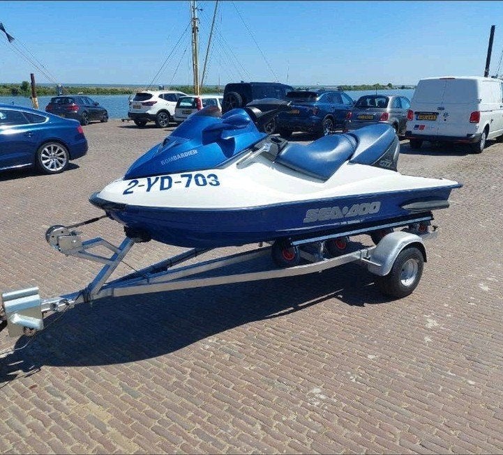 Seadoo GTX 4 TEC waterscooter met trailer, Ophalen, Zo goed als nieuw, Benzine, 120 tot 200 pk