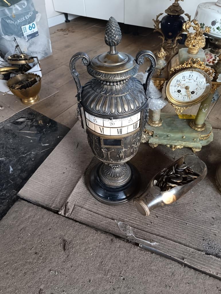 Klok antiek, Antiek en Kunst, Ophalen of Verzenden