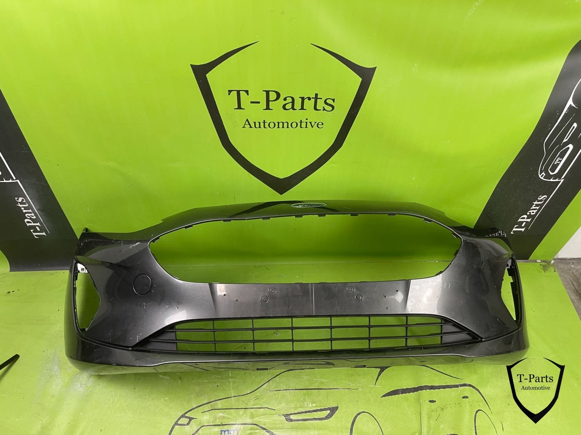 ford fiesta mk8 voorbumper bumper, Auto-onderdelen, Info@fabrikant.eu, Ophalen of Verzenden, Ford, Bumper