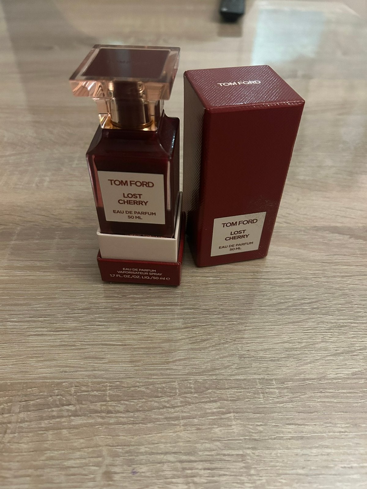 Tom ford lost cherry 50%vol, Ophalen of Verzenden, Zo goed als nieuw