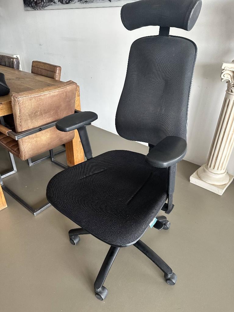 Höganäs +561 Luxe Ergonomische Bureaustoel | Large | Zwart, Huis en Inrichting, Ophalen, Gaming bureaustoel, Gebruikt, Zwart