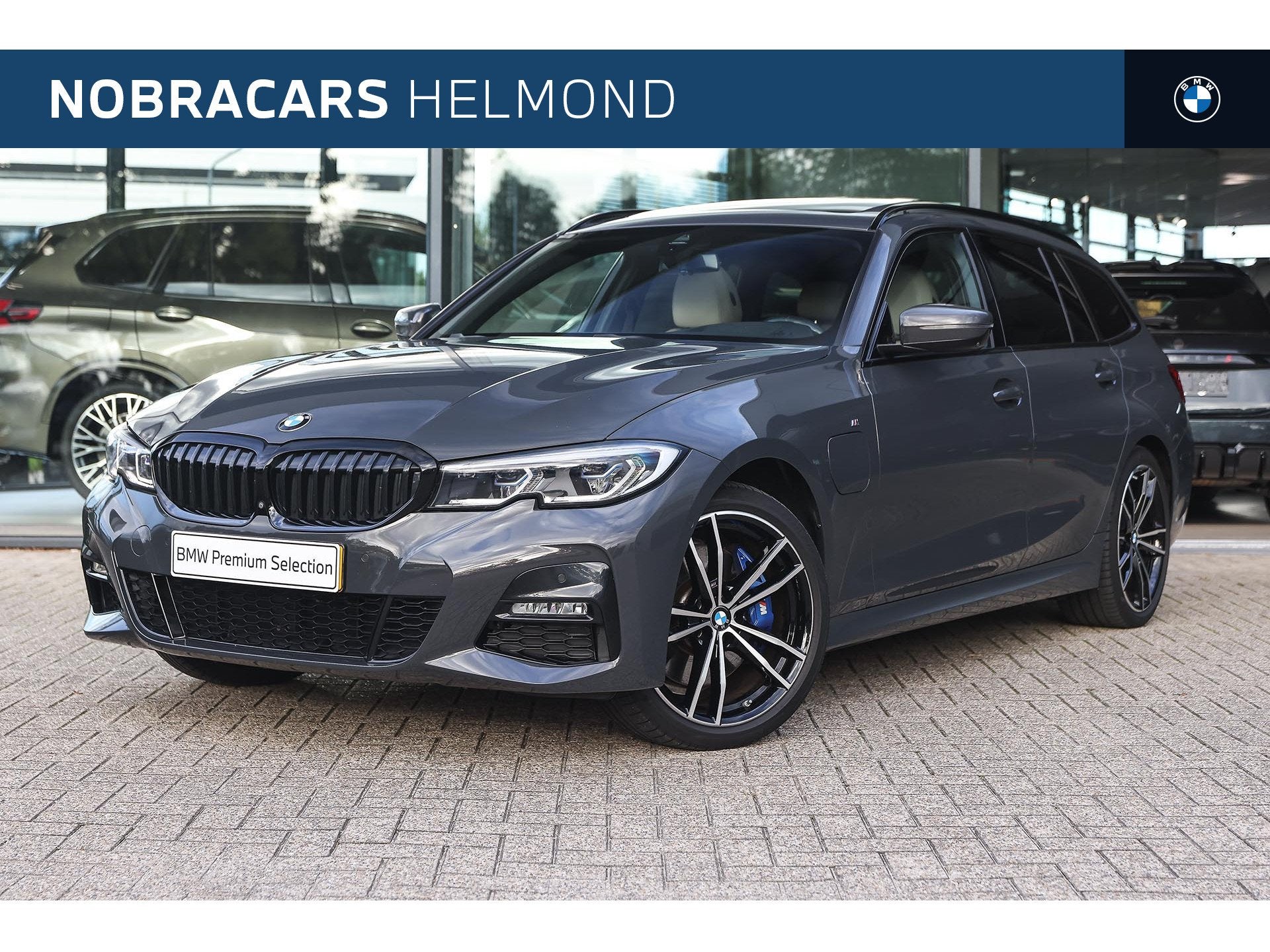 BMW 3 Serie Touring 330e xDrive M Sport Automaat / Trekhaak, Auto's, Gebruikt, 4 cilinders, 120 €/maand, Leder