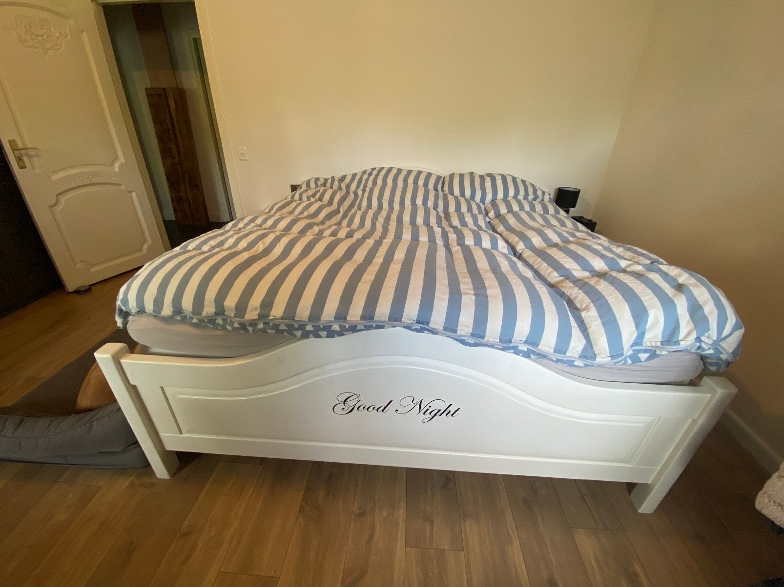 2 persoon bed 180x200cm plus 2 nachtkastjes, Ophalen, Gebruikt, Tweepersoons, Hout