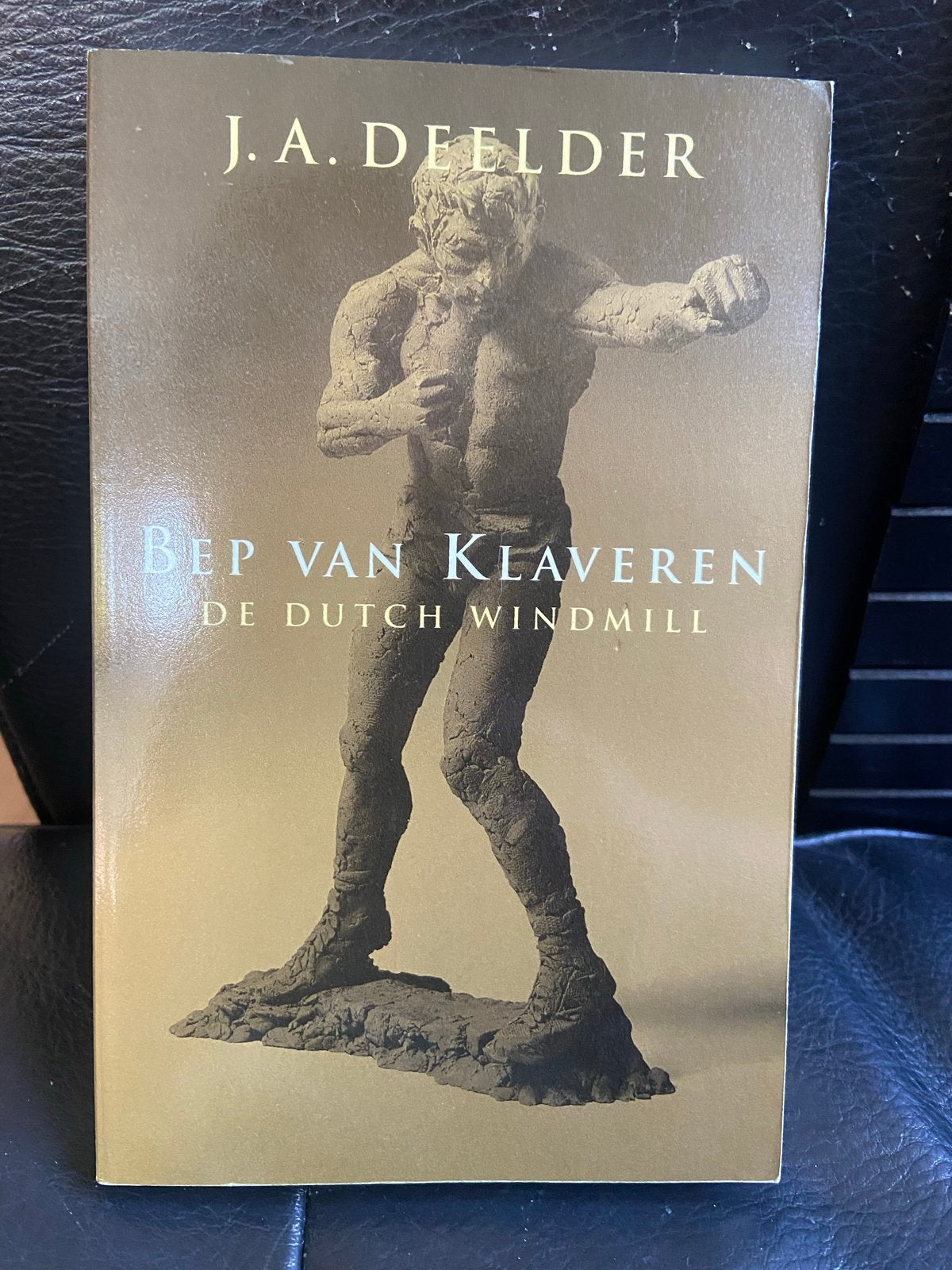 Bep van Klaveren: De Dutch Windmill - J.A. Deelder, Ophalen of Verzenden, Gelezen, Sport