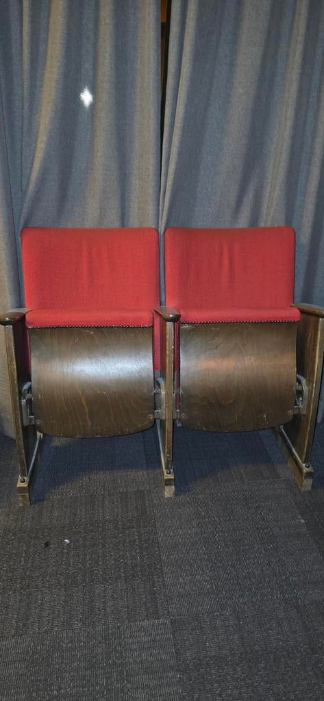 Vintage theaterstoelen - set van 2,, Gebruikt, Twee, Ophalen of Verzenden, Stof