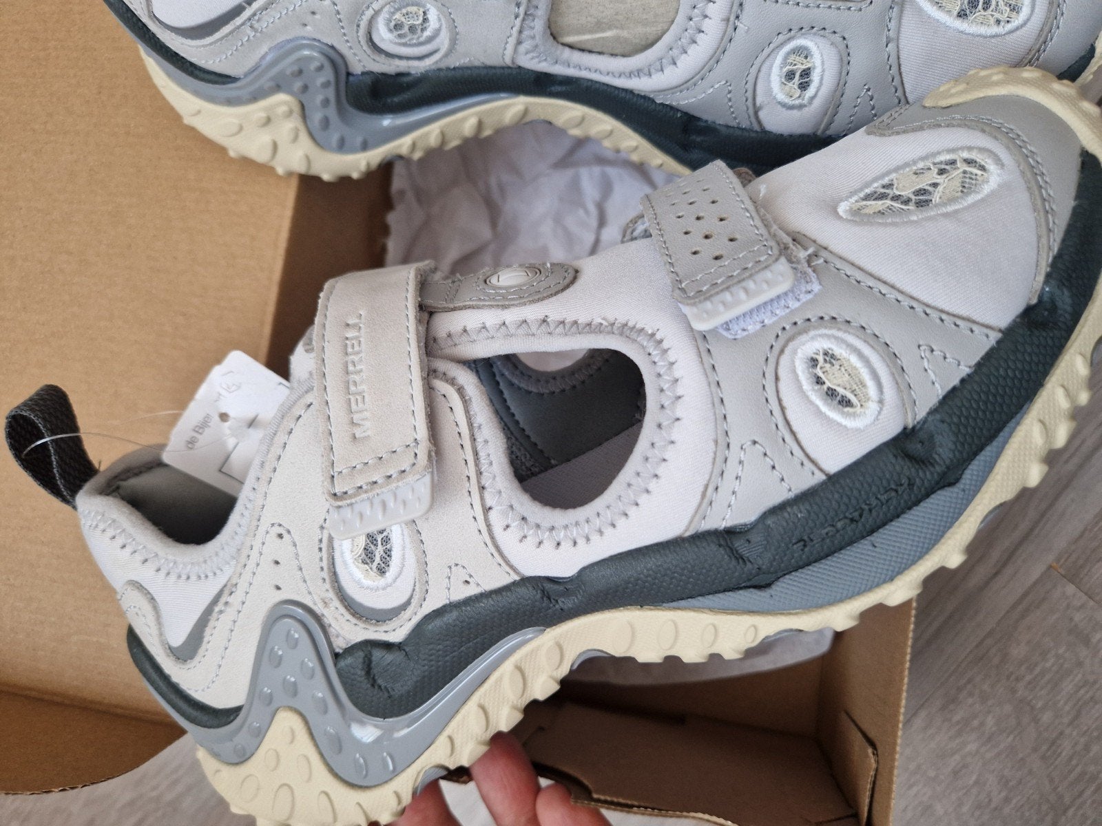 Wandelschoenen MERRELL Cham Redux Sieve mt41, met kant., Ophalen of Verzenden, Nieuw, Wit, Sneakers of Gympen