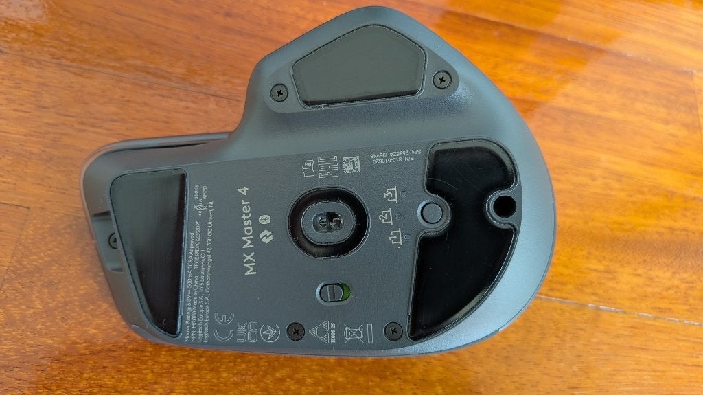 Foto 4 van Logitech MX Master 4 – nieuwstaat