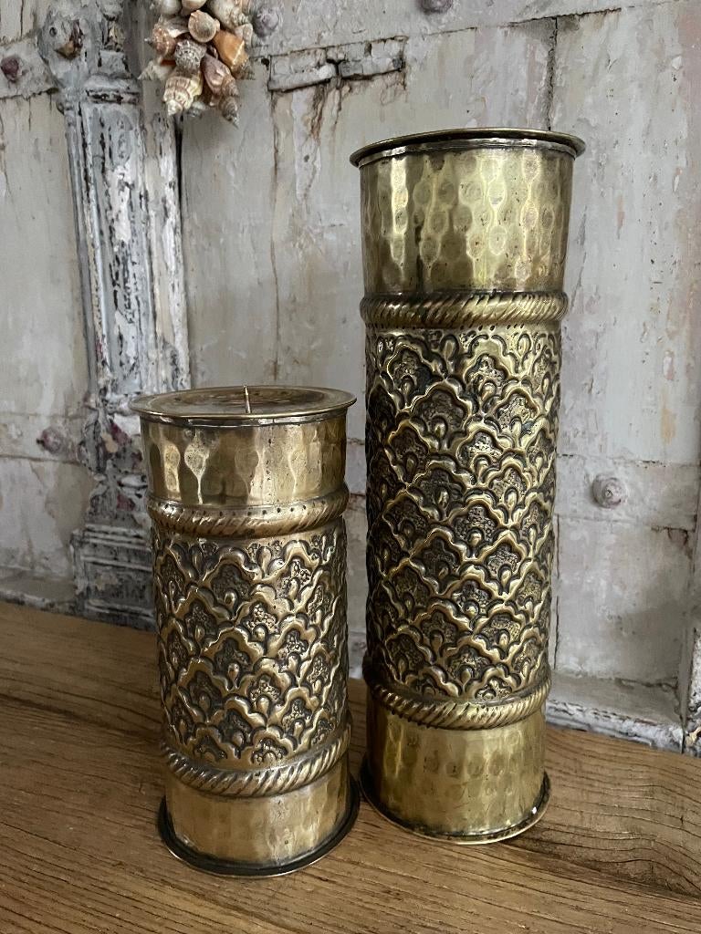Antieke kandelaar handgemaakt in India - Brass, Antiek en Kunst, Ophalen of Verzenden, Koper of Brons