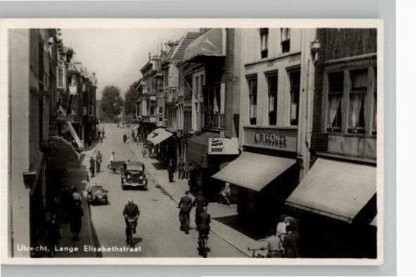 Utrecht Lange Elisabethstr. richting Vredenburg uitg J.S.A.