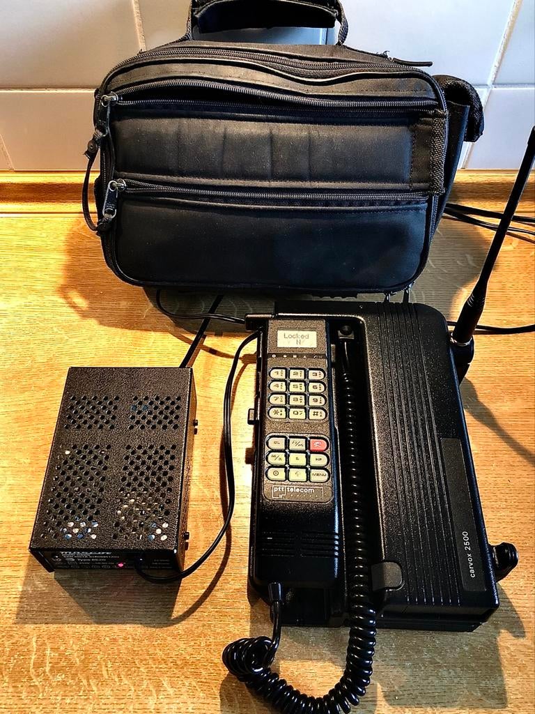 Vintage PTT Telecom Carvox 2500 Autotelefoon met Tas, Ophalen of Verzenden, Gebruikt
