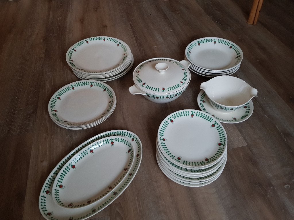 Servies delen Royal Gouda Porcelain., Ophalen of Verzenden