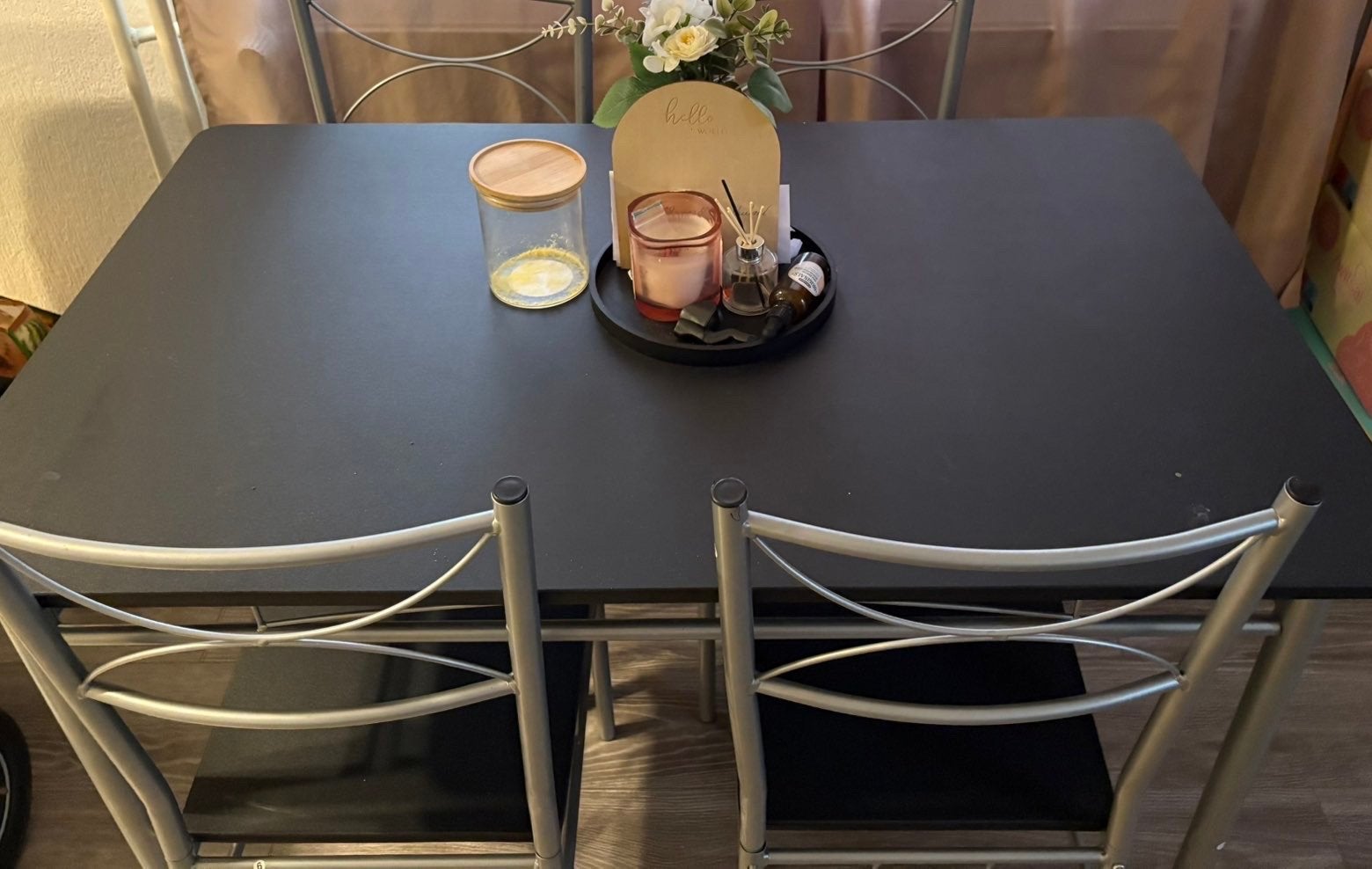 Compacte eettafel met 2 stoelen - Ideaal voor kleine ruimtes, Huis en Inrichting, Ophalen, Gebruikt, Tot twee personen, 50 tot 100 cm