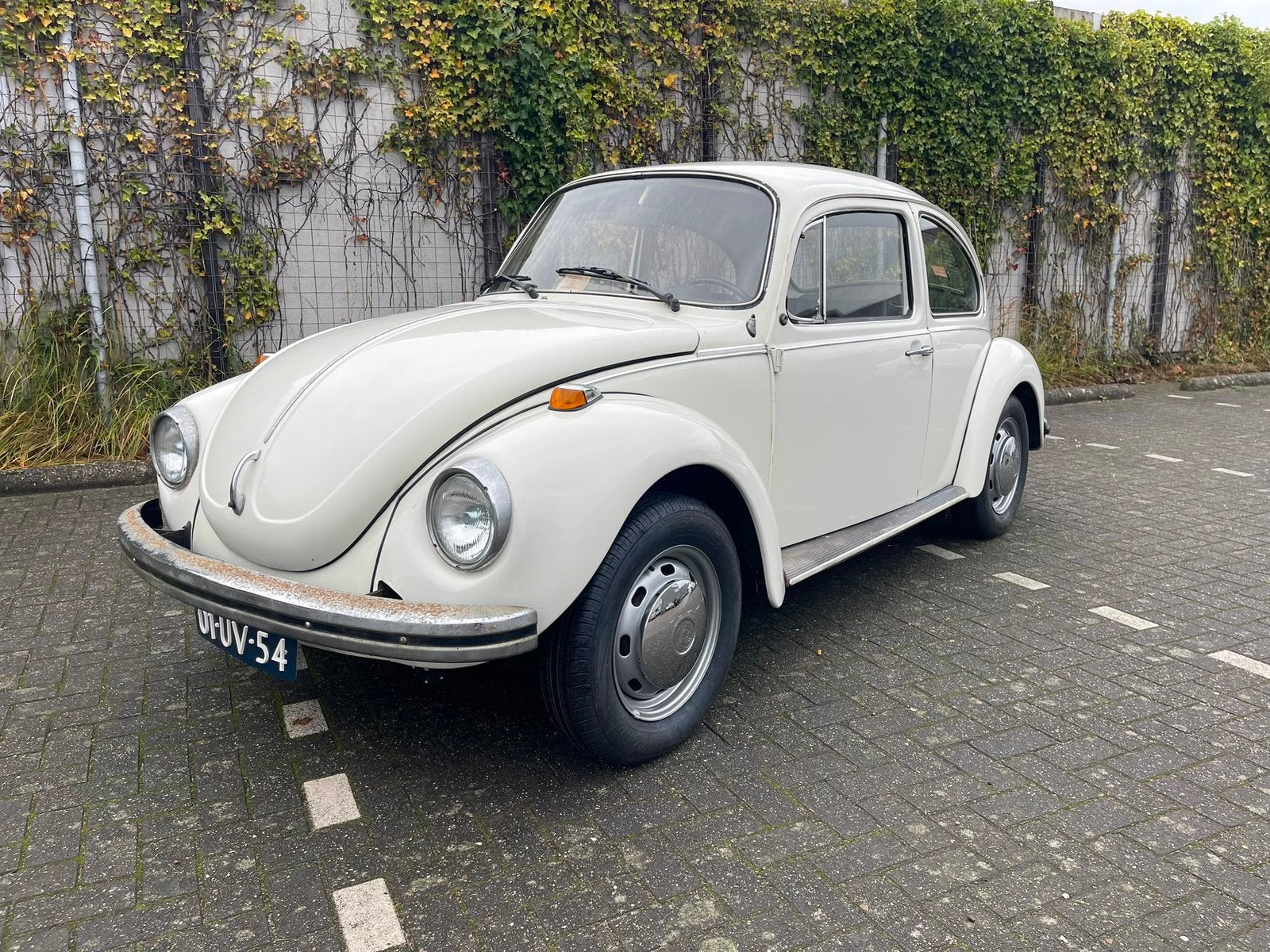 Volkswagen kever 1303, Achterwielaandrijving, Zwart, Volkswagen, Wit