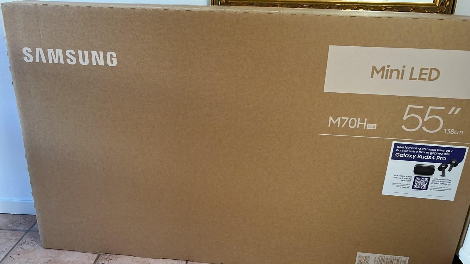 Foto 2 van Samsung Mini LED M70H 55 inch TV - Nieuw in doos