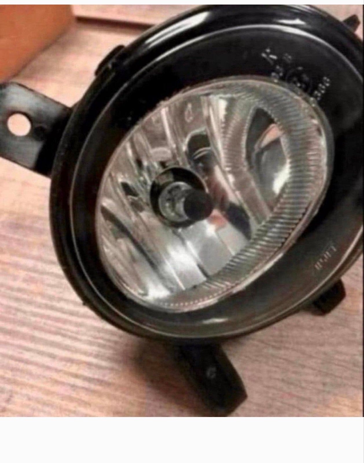 Nieuwe mistlamp rechtsvoor voor diverse BMW modellen, Ophalen of Verzenden, Nieuw, BMW