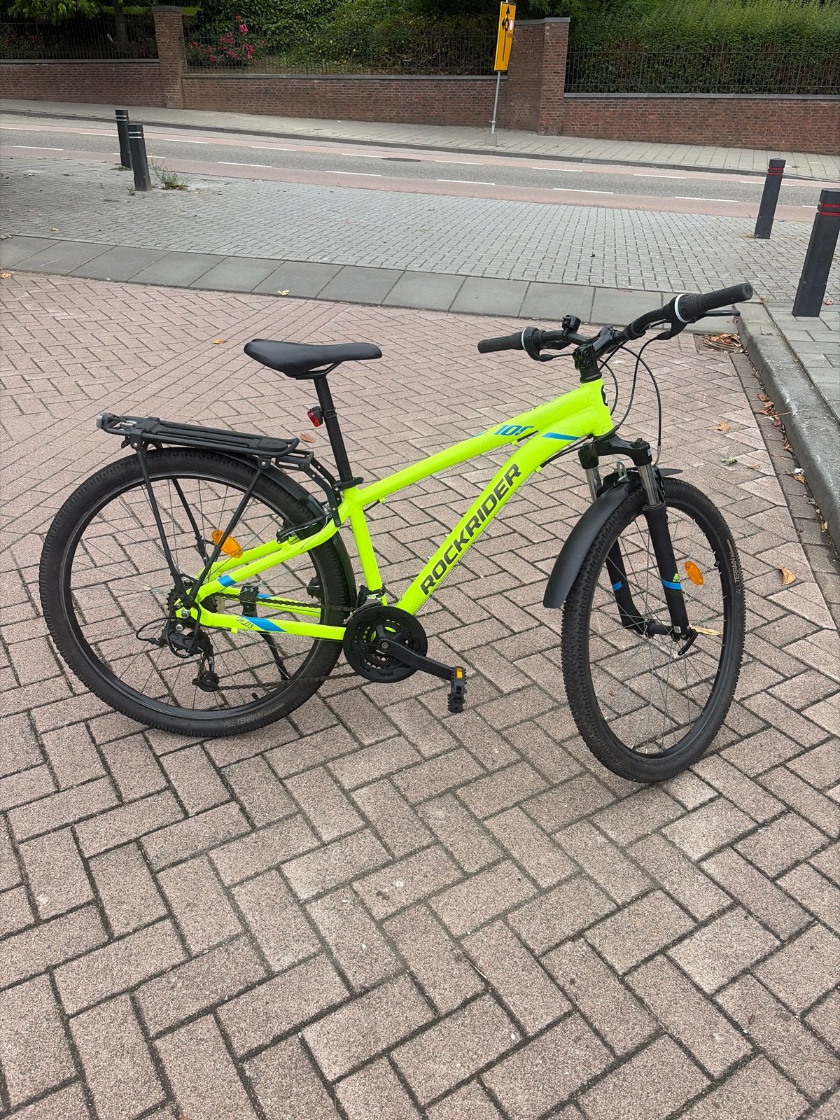 Rockrider ST100 Geel 27,5 inch Mountainbike (10-14 jaar), Fietsen en Brommers, Fietsen | Heren | Herenfietsen, Overige merken