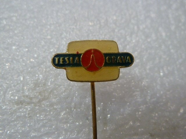 Vintage Tesla Opava Speldje/Pin, Verzamelen, Ophalen of Verzenden, Gebruikt, Merk, Speldje of Pin