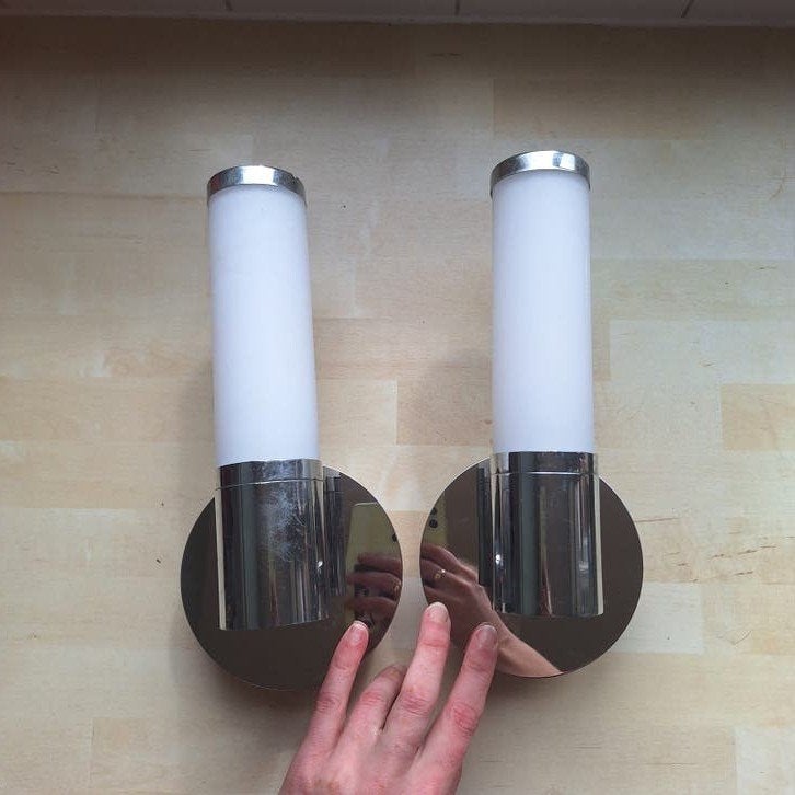 Set van 2 badkamerlampjes - chroom en wit, Gebruikt, Ophalen of Verzenden, Glas, Wandlamp