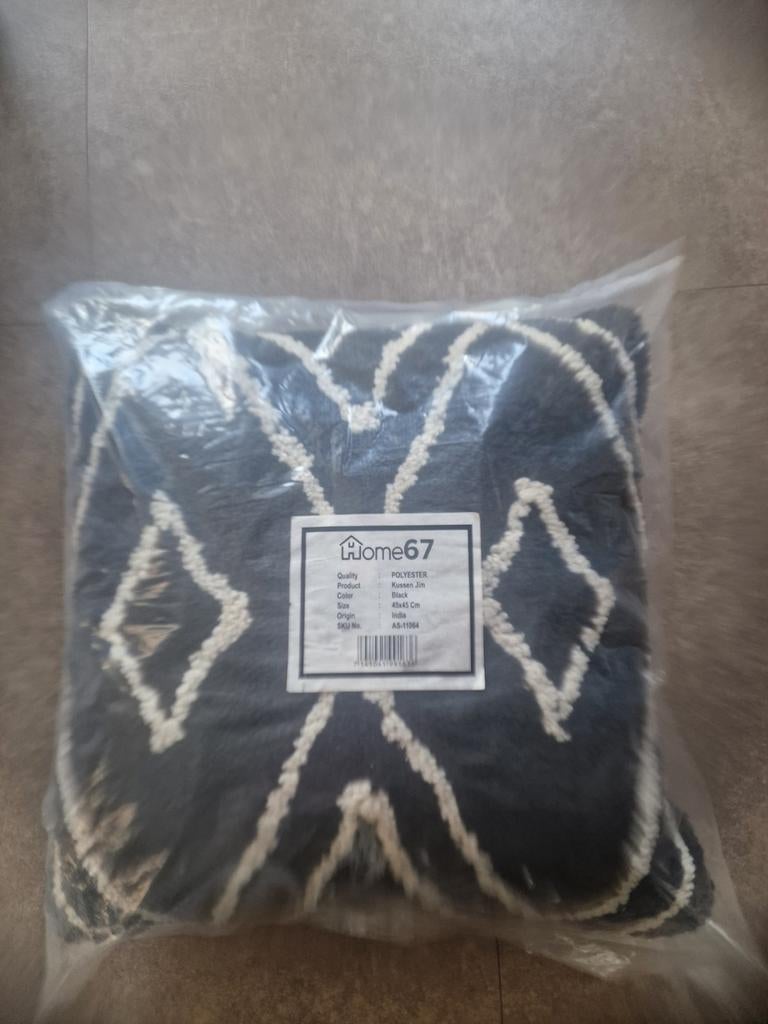 Nieuw zwart wit kussen 45x45 cm - Home67 Kussen Jim, Huis en Inrichting, Woonaccessoires | Kussens, Ophalen of Verzenden, Nieuw