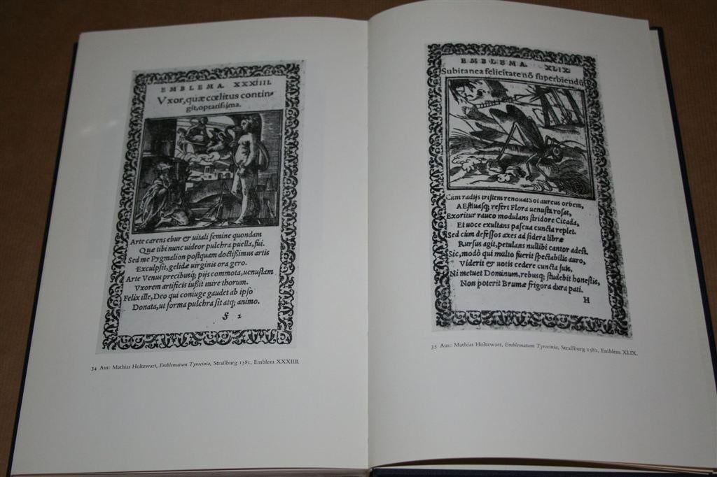 Studies over de emblemen van de 16e eeuw — met ill., Boeken, Ophalen of Verzenden, Tweede Wereldoorlog, Gelezen, Overige onderwerpen