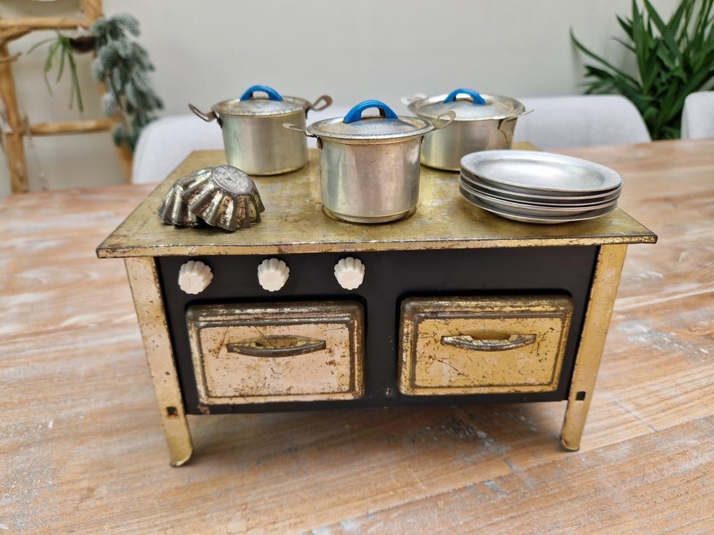 Oud blikken fornuisje met toebehoren - Vintage speelgoed, Antiek en Kunst, Ophalen of Verzenden
