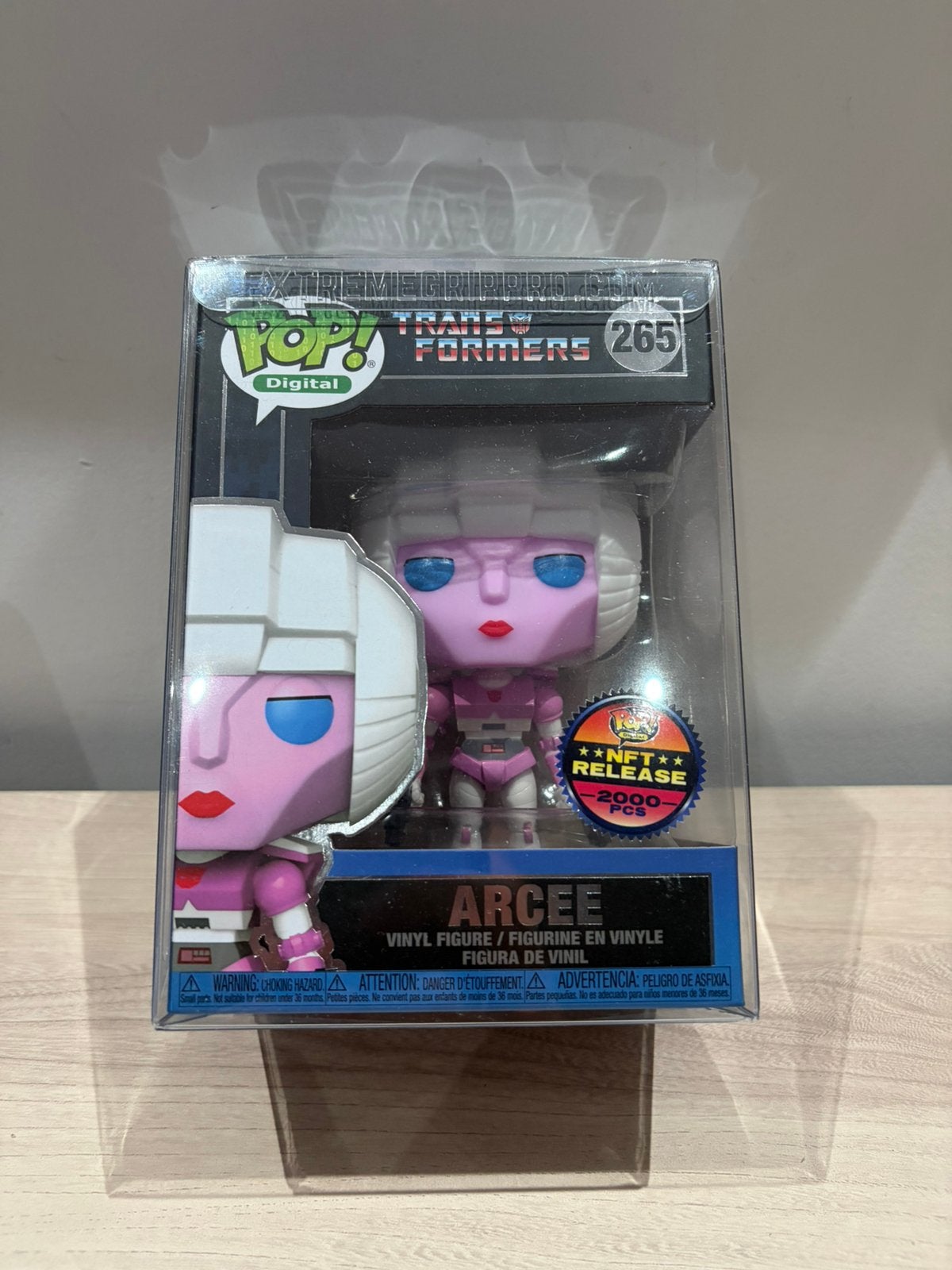 Funko Pop! Digital Transformers Arcee 265 Legendary NFT 2000, Funko Europe, Ophalen of Verzenden, Zo goed als nieuw, 4th floor, 1 Queen Caroline St, London W6 9YN, Verenigd Koninkrijk