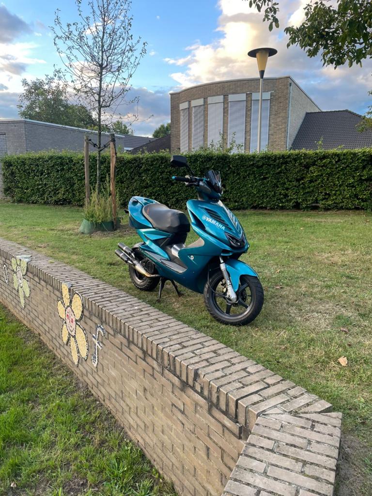 Yamaha aerox 117cc AC, Ophalen, Tweetakt, Aerox, Zo goed als nieuw