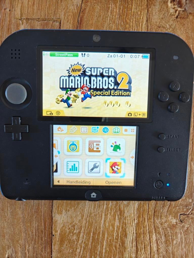 Nintendo 2DS met Animal Crossing & Super Mario Bros. 2, Spelcomputers en Games, Spelcomputers | Nintendo 2DS en 3DS, Ophalen of Verzenden