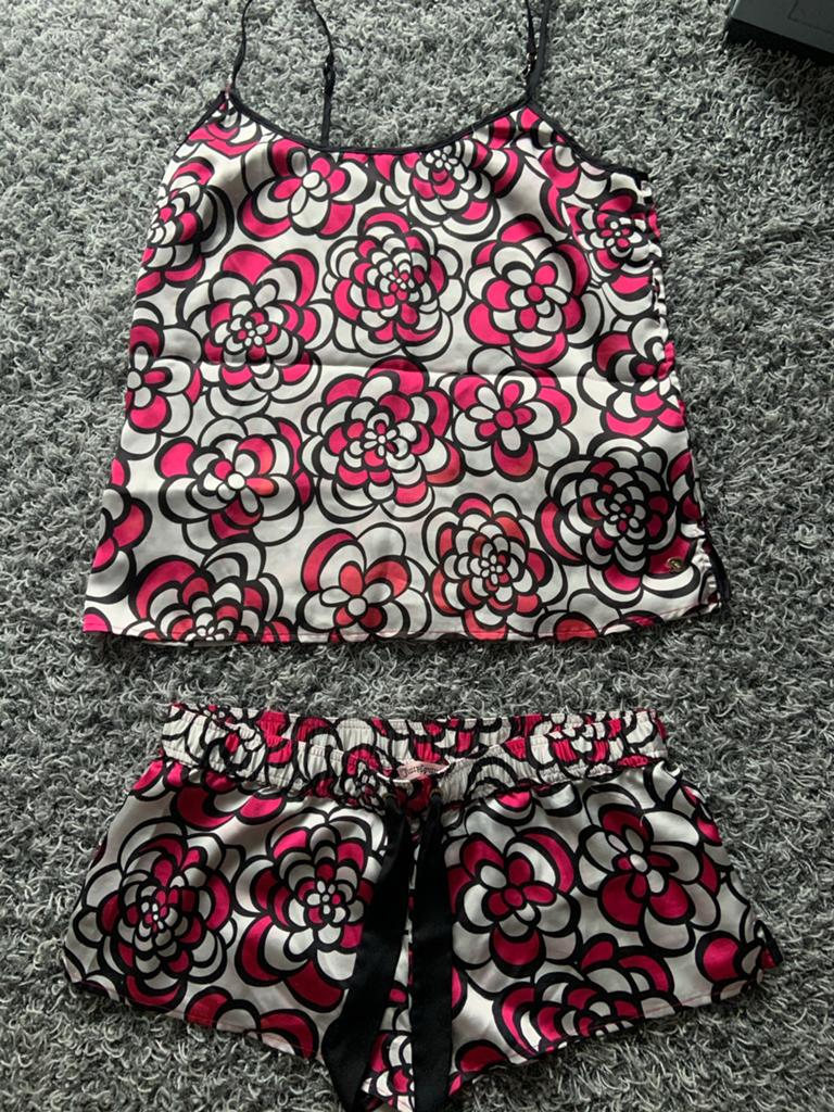 Juicy couture setje broekje m top l, Ophalen of Verzenden, Zo goed als nieuw, Maat 38/40 (M), Roze