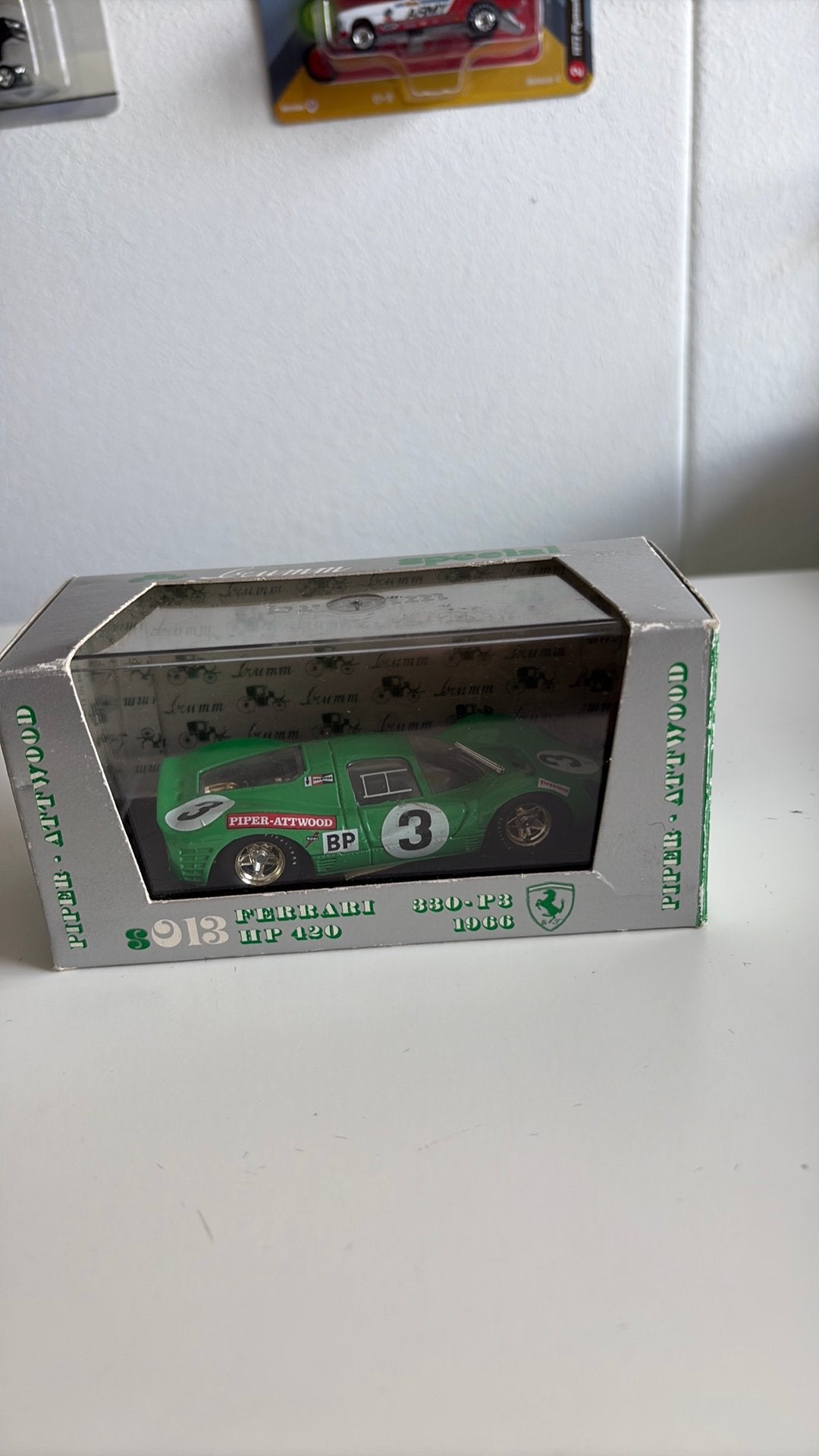 Brumm Ferrari 330 HP 420 1966 1/43, Ophalen of Verzenden, Nieuw, Auto, Overige merken