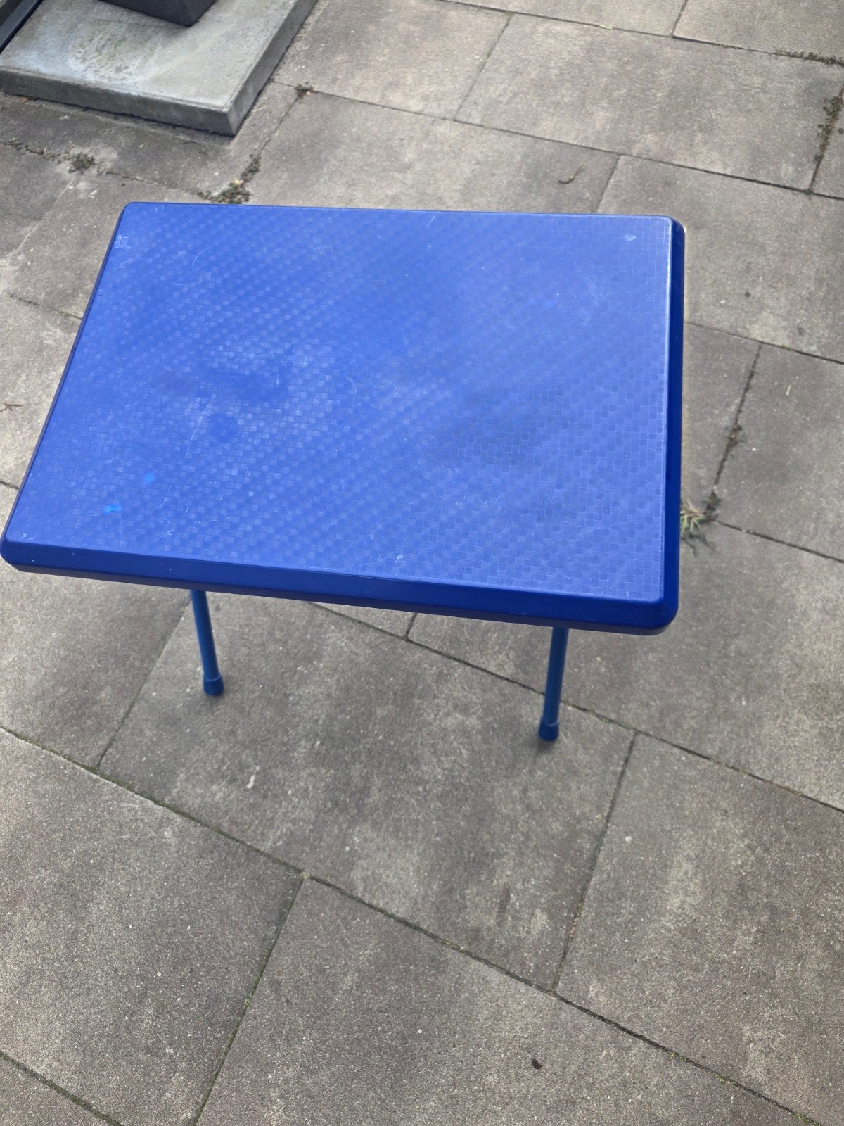 Blauwe opvouwbare camping tafeltje, Gebruikt, Onbekend, Ophalen of Verzenden, Onbekend